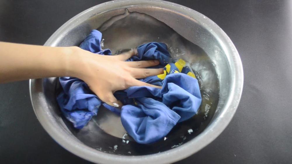 防酸碱工作服怎么清洗？